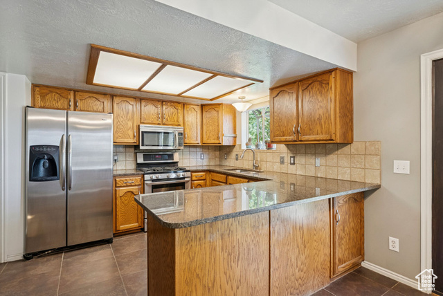 Photo 5 for MLS #2113704 at 5678 S Maplewood Dr