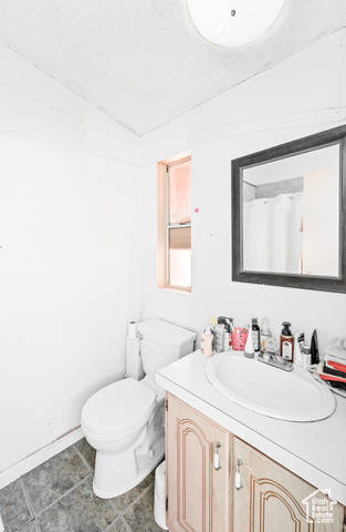 Photo 14 for MLS #2113705 at 1150 N 200 West #6