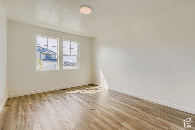 Photo 11 for MLS #2113711 at 217 E Clear Granite Way