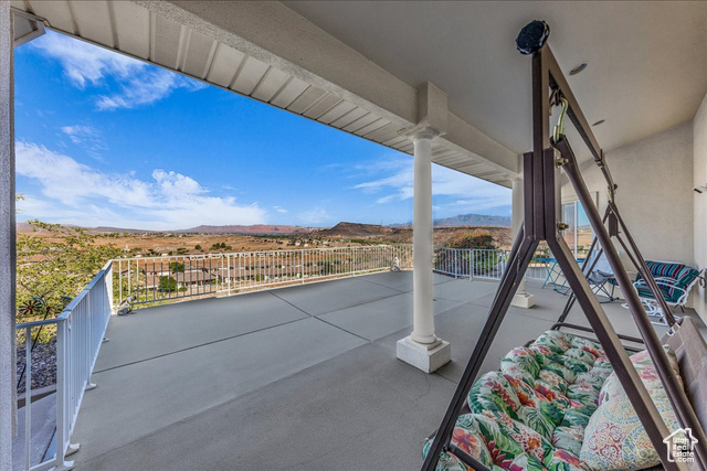 Photo 19 for MLS #2113715 at 646 W Verde Ridge Rd