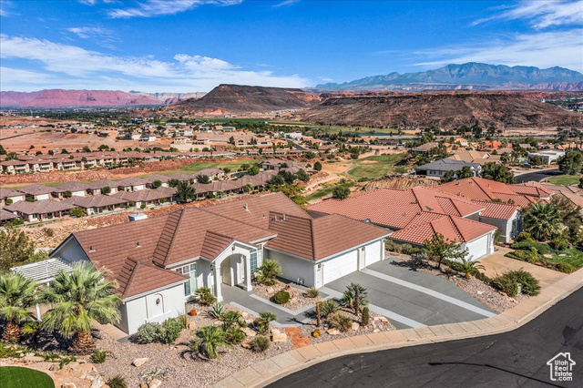 Photo 3 for MLS #2113715 at 646 W Verde Ridge Rd