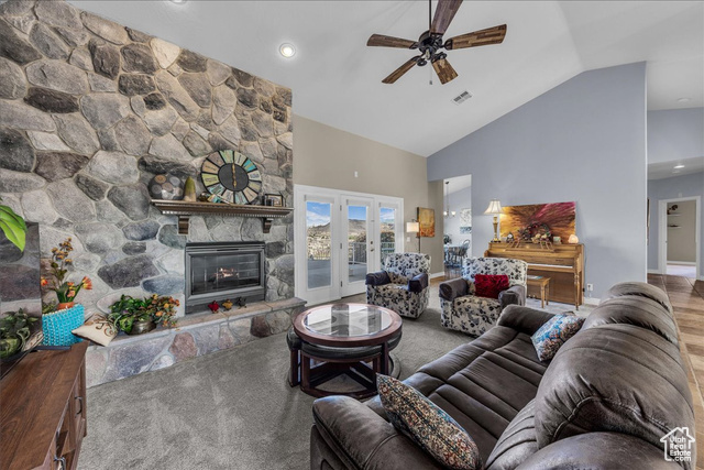 Photo 4 for MLS #2113715 at 646 W Verde Ridge Rd