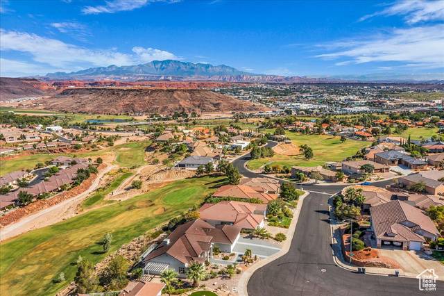 Photo 2 for MLS #2113715 at 646 W Verde Ridge Rd