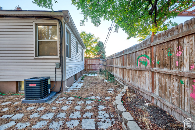 Photo 8 for MLS #2113717 at 828 N 600 West