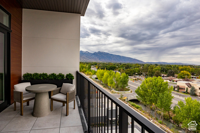 Photo 16 for MLS #2113718 at 1920 E Rodeo Dr #508