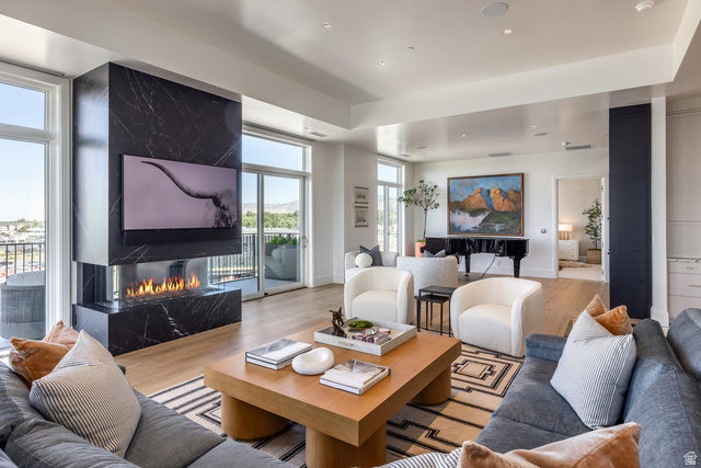 1920 E Rodeo Dr #508
                     MLS #2113718