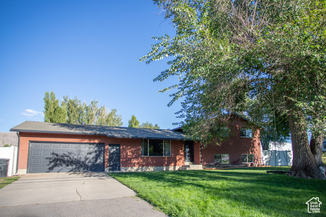 206 N 400 W, Hyrum UT 84319