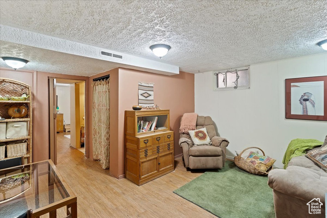 Photo 14 for MLS #2113734 at 1315 E Walcott St