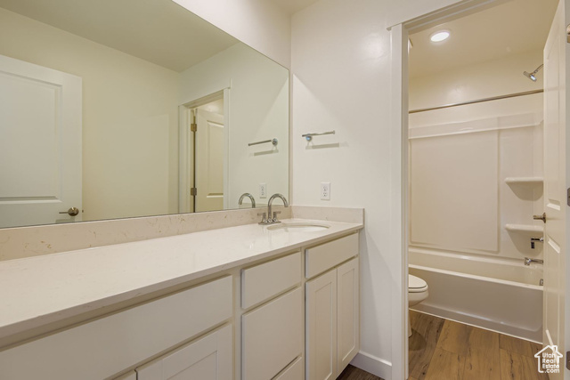 Photo 12 for MLS #2113751 at 191 E Clear Granite Way