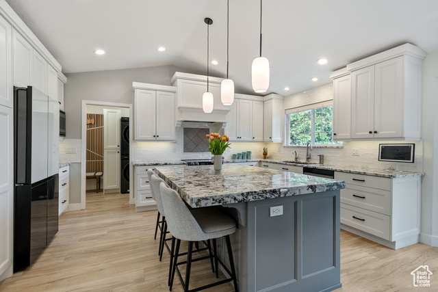 Photo 11 for MLS #2113772 at 1583 W Heather Downs Cir