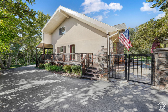 Photo 2 - 4739 S 1900 East, Ogden UT 84403