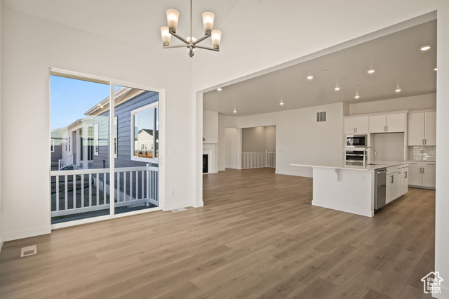 Photo 9 for MLS #2113801 at 246 E Polaris Dr #109