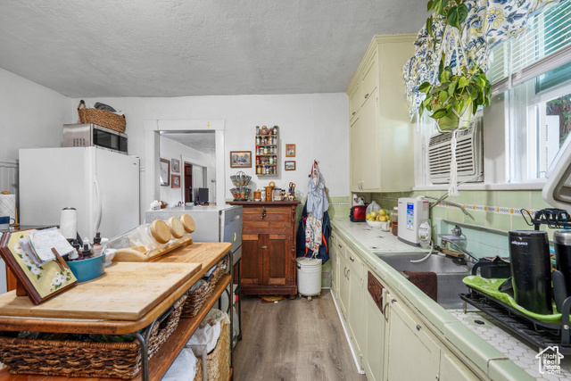 Photo 9 for MLS #2113811 at 2992 S 8850 West