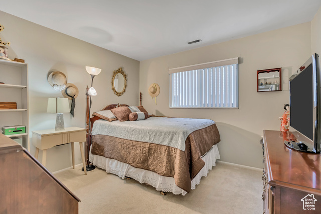 Photo 14 for MLS #2113817 at 1697 E Woodbridge Dr #4