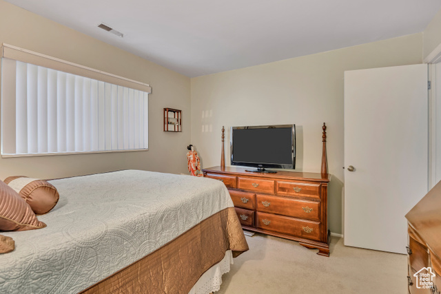 Photo 15 for MLS #2113817 at 1697 E Woodbridge Dr #4