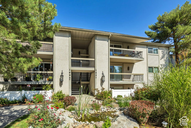 1697 E WOODBRIDGE DR #4, Salt Lake City UT 84117