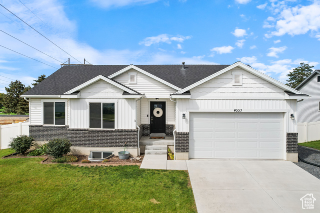 4553 TRAILSIDE DR, Roy UT 84067