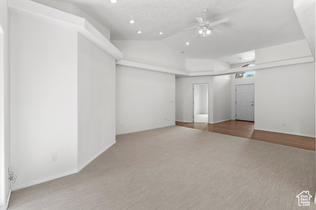 Photo 8 for MLS #2113827 at 545 S Valley Dr #162