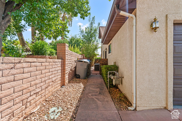 Photo 34 for MLS #2113827 at 545 S Valley Dr #162