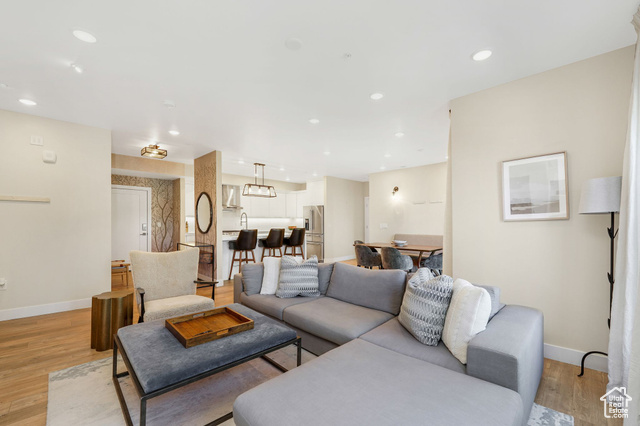 Photo 3 for MLS #2113839 at 2240 E Laney Ave #302
