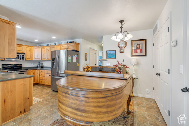 Photo 6 for MLS #2113841 at 466 S 2550 West #1