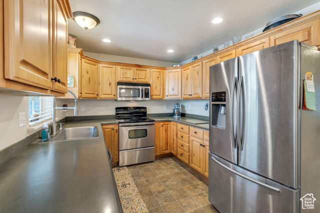 Photo 7 for MLS #2113841 at 466 S 2550 West #1