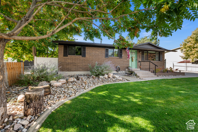 Photo 3 for MLS #2113845 at 2881 W 7500 South