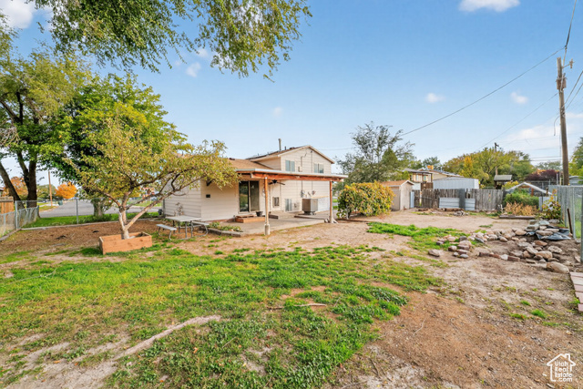 Photo 3 for MLS #2113850 at 4353 W 3335 South