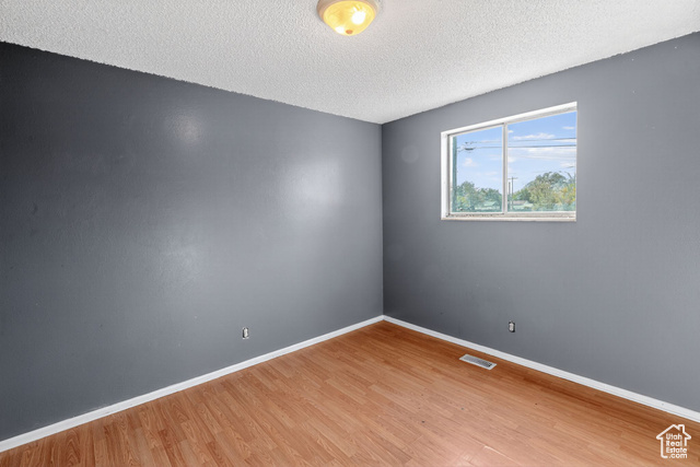 Photo 6 for MLS #2113850 at 4353 W 3335 South