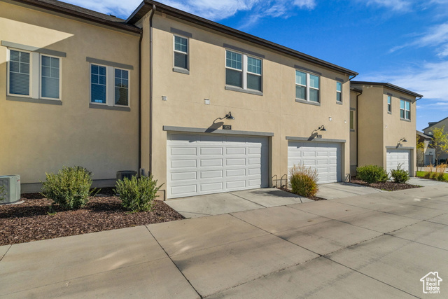 Photo 22 for MLS #2113852 at 5829 W Lake Ave