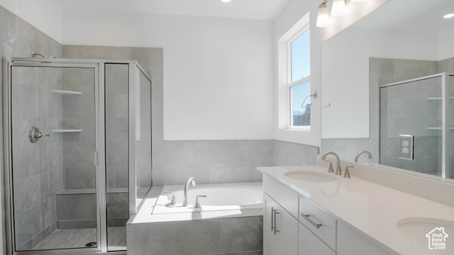 Photo 14 for MLS #2113866 at 1271 S Jake Dr #227