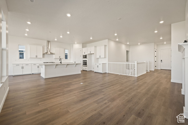 Photo 2 for MLS #2113869 at 272 E Polaris Dr #111