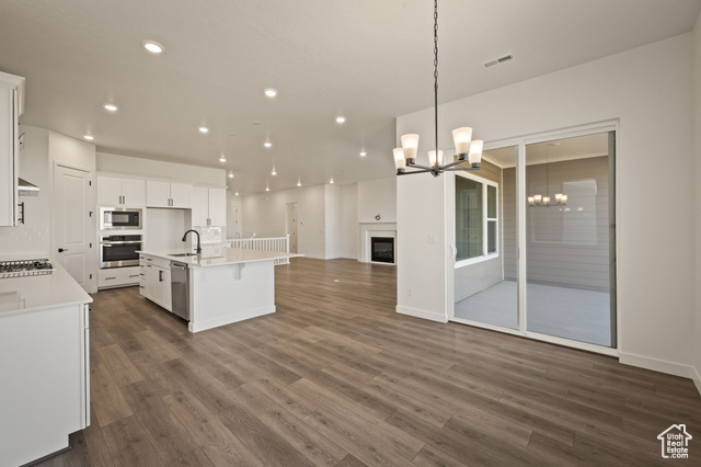 Photo 7 for MLS #2113869 at 272 E Polaris Dr #111