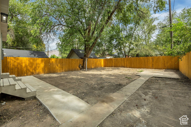 Photo 5 for MLS #2113875 at 2236 S Gramercy Ave