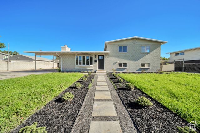 1998 W THECKSTON RD, Taylorsville UT 84129