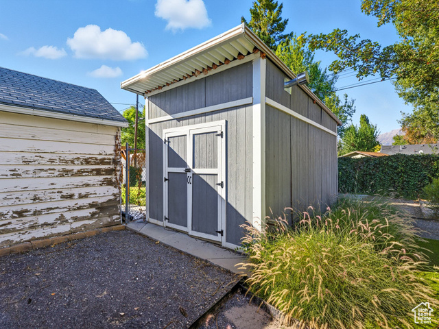 Photo 19 for MLS #2113914 at 1109 E 360 South