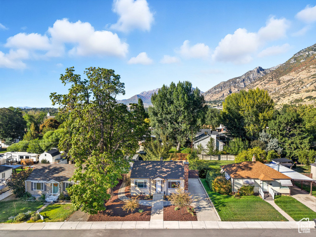 Photo 4 for MLS #2113914 at 1109 E 360 South
