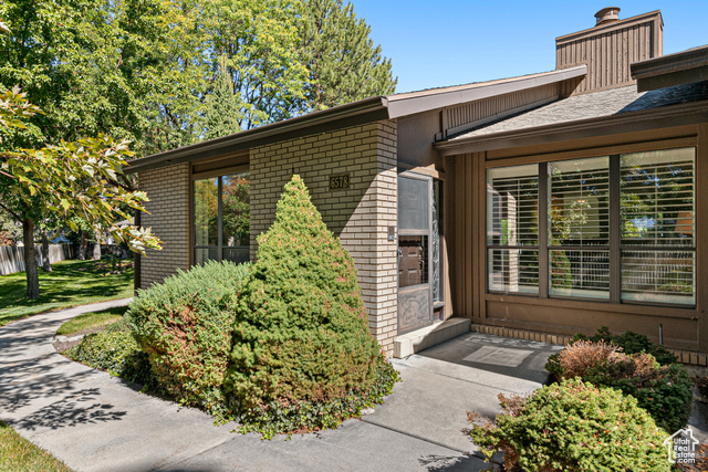 6578 S 1570 E, Salt Lake City UT 84121