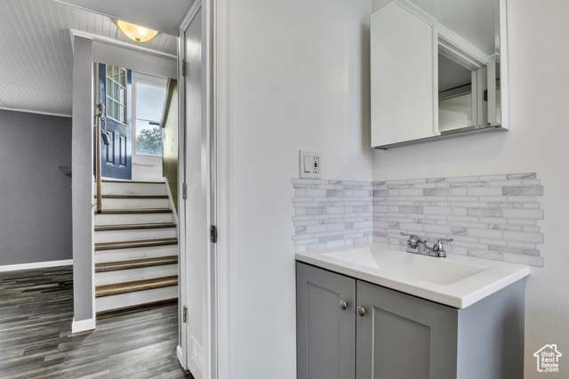 Photo 22 for MLS #2113925 at 3536 W Churchwood Dr