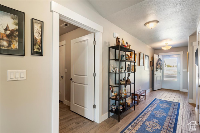Photo 4 for MLS #2113926 at 1234 S Grace Way