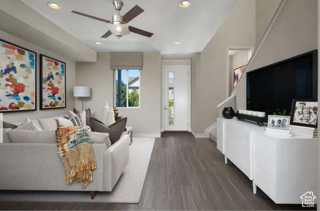 Photo 4 for MLS #2113932 at 6361 W Pyramid Peak Ln #117