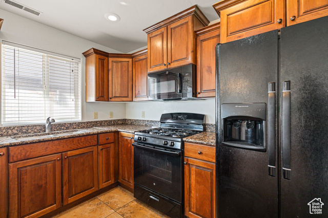 Photo 6 for MLS #2113941 at 920 S 25 East #10C