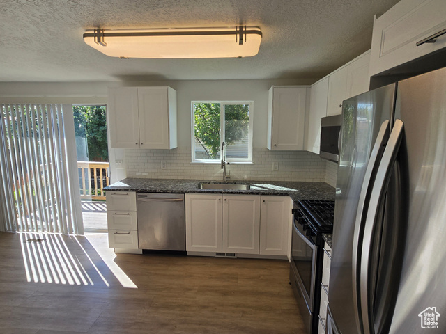 Photo 7 for MLS #2113943 at 3906 S Boothill Cir