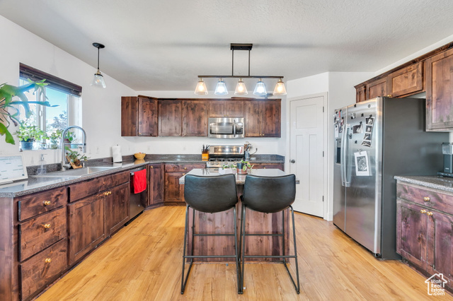 Photo 5 for MLS #2113962 at 93 E Park Dr