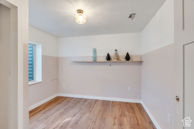 Photo 21 for MLS #2113962 at 93 E Park Dr