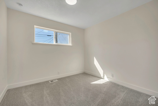 Photo 13 for MLS #2113980 at 635 N Chimesview Cir