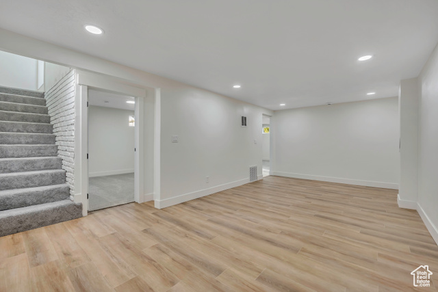 Photo 16 for MLS #2113980 at 635 N Chimesview Cir