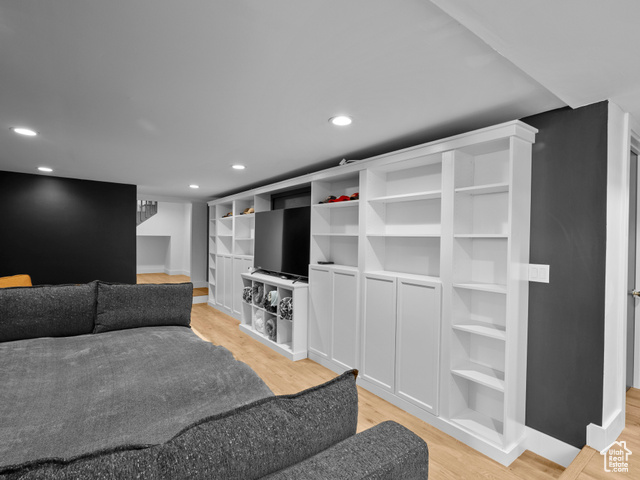 Photo 19 for MLS #2113996 at 8269 S Roosevelt St