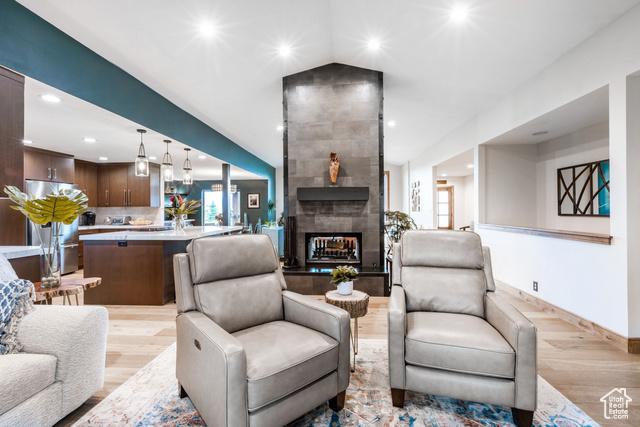 Photo 19 for MLS #2114001 at 7867 N Silver Creek Rd #275