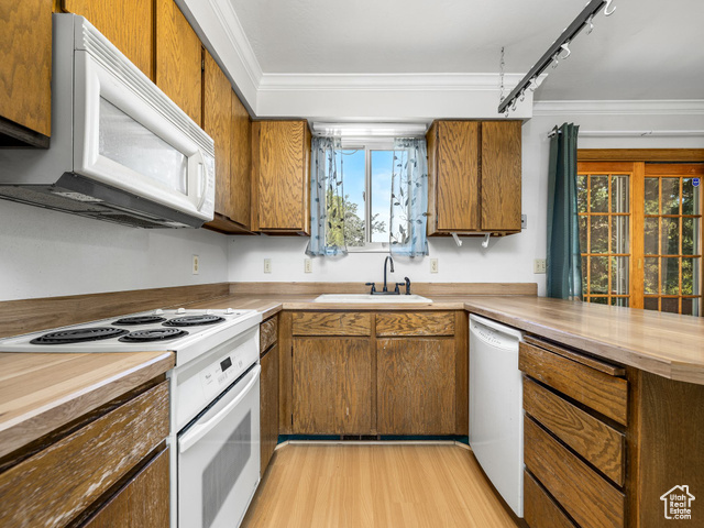 Photo 7 for MLS #2114009 at 5663 S China Clay Dr
